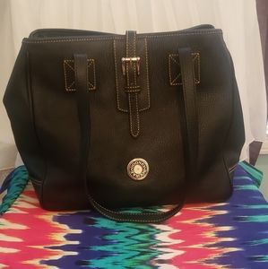 Dooney and bourke purse